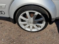 AUDI A2