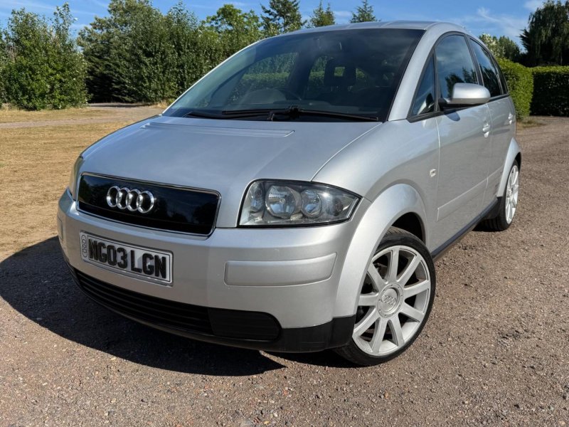 AUDI A2