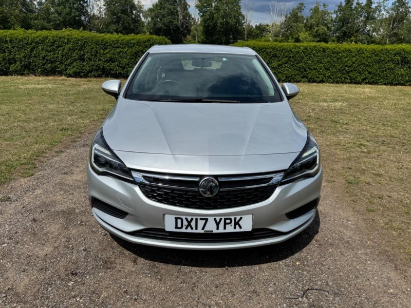 VAUXHALL ASTRA