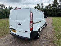 FORD TRANSIT CUSTOM