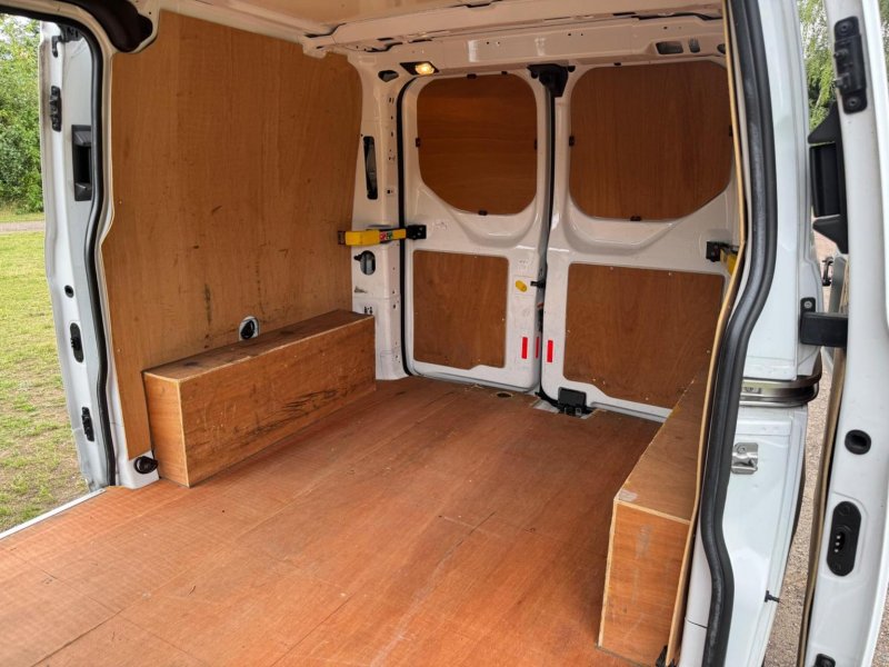 FORD TRANSIT CUSTOM