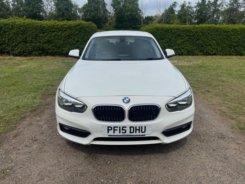 BMW 1 SERIES
