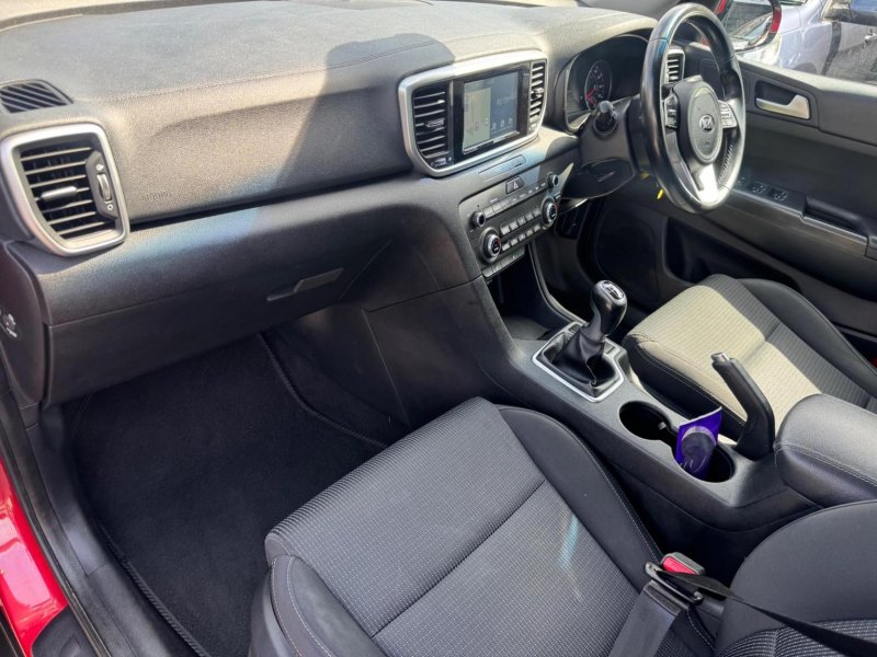 KIA SPORTAGE